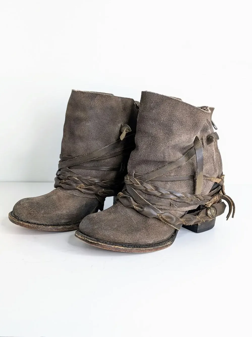 Freebird by Steven Cairo Boots 7 Brown Suede Strappy Heeled Boho Festival Zip